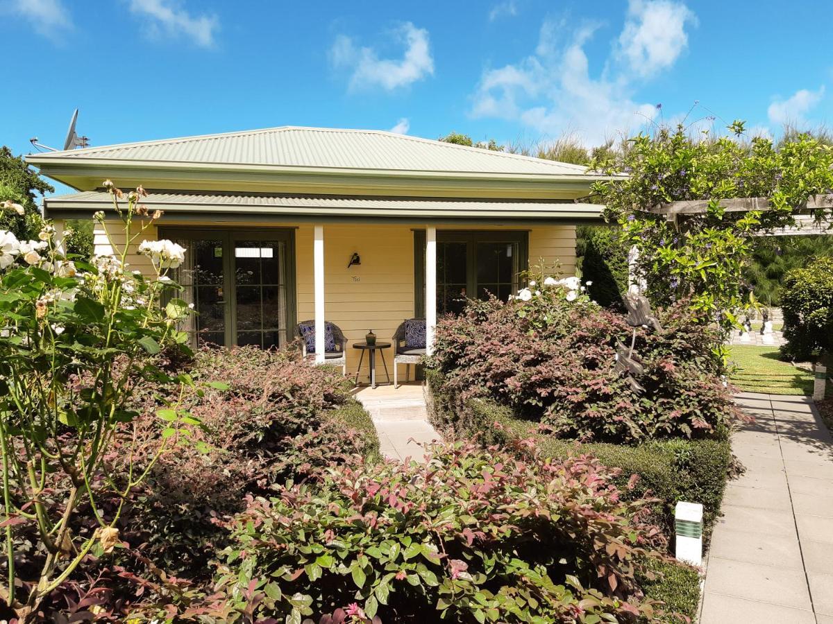 Clive Colonial Cottages Exterior foto